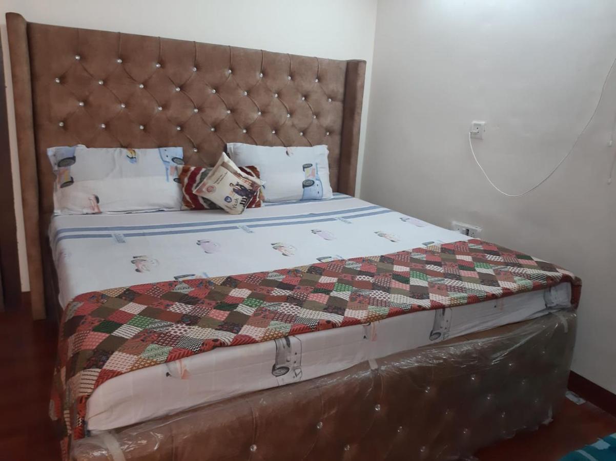 Awasthi Kozi Stays B&B - Closest To Vfs Nova Deli Exterior foto