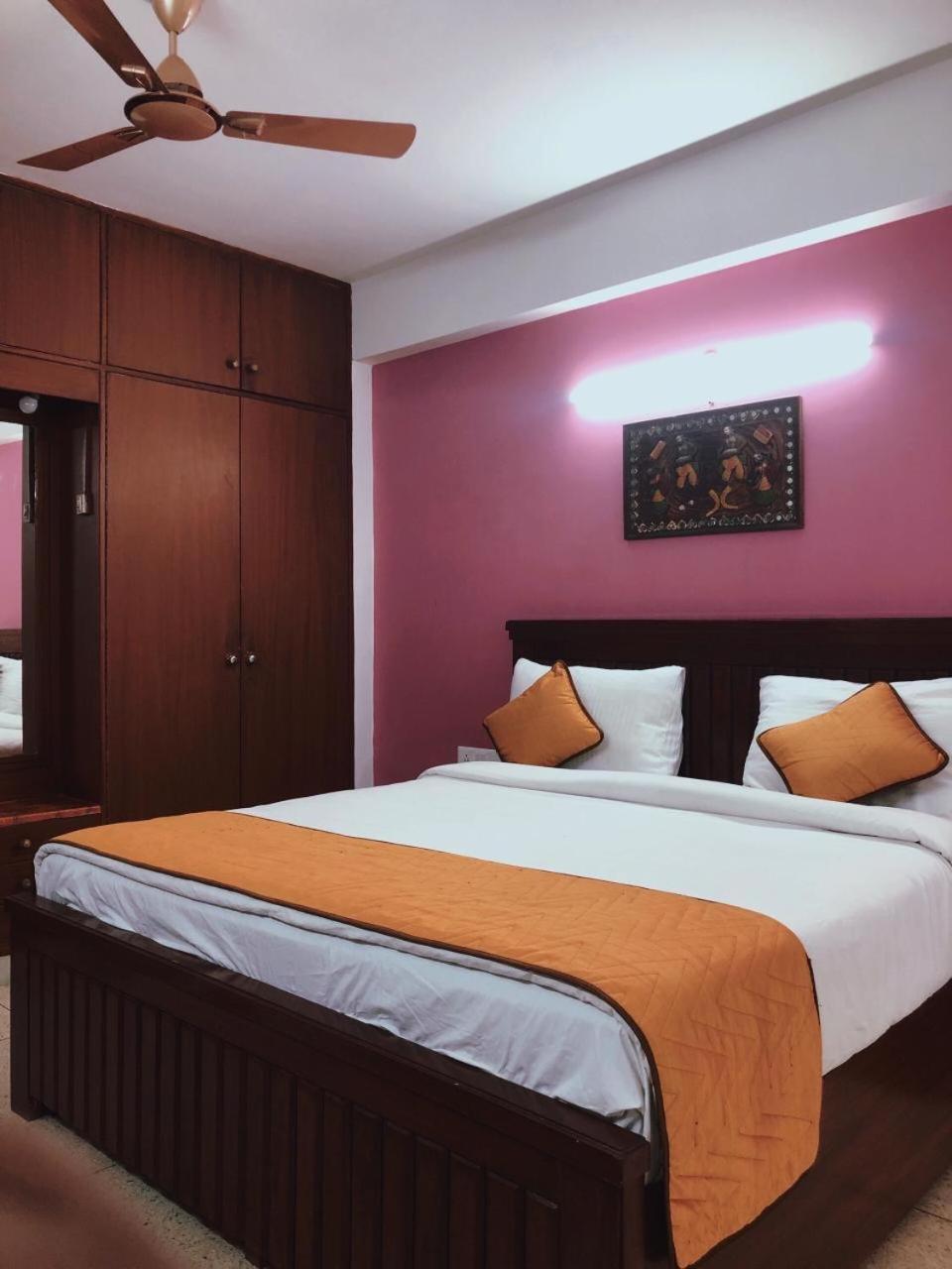 Awasthi Kozi Stays B&B - Closest To Vfs Nova Deli Exterior foto